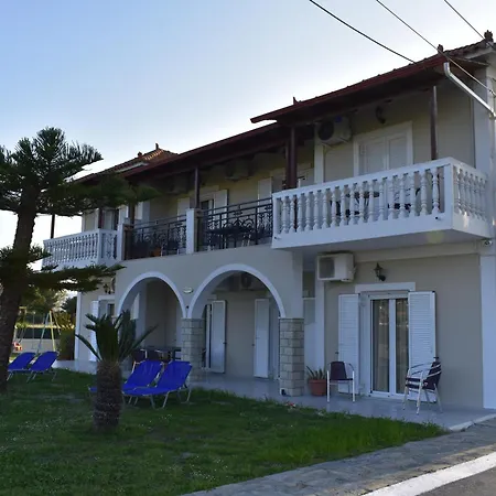 Katerinas Private فندق Kalamákion